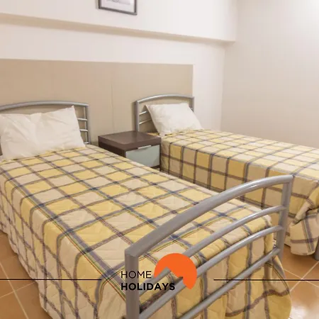 #297 Espacosa Vivenda V5 By Holidays