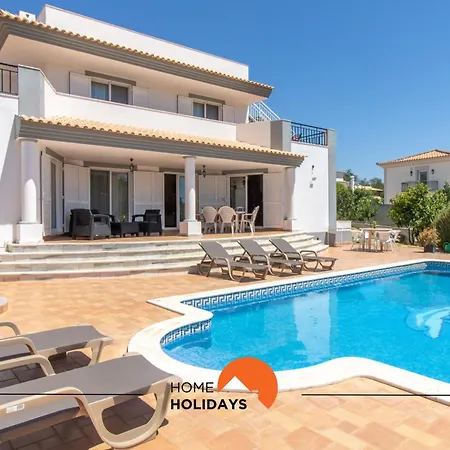 Holiday home #297 Espacosa Vivenda V5 By Holidays