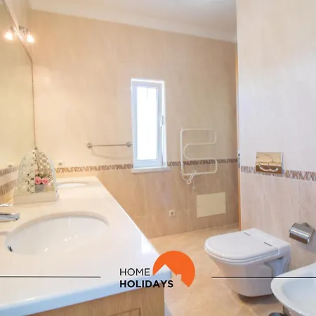Ferienhaus #297 5br Large Groups & Pool *