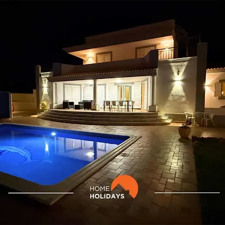 Holiday home #297 Espacosa Vivenda V5 By Holidays