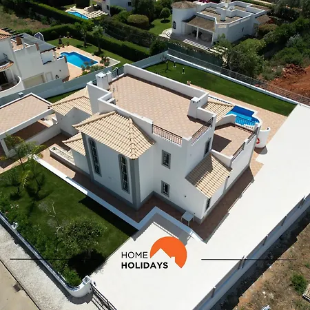 #297 Espacosa Vivenda V5 By Holidays *