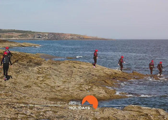 #297 Espacosa Vivenda V5 By Holidays 펜션