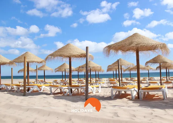 #297 Espacosa Vivenda V5 By Holidays 펜션