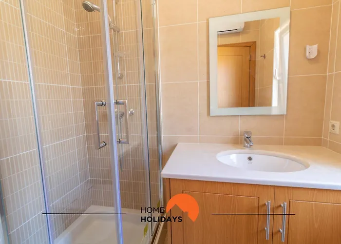 펜션 #297 Espacosa Vivenda V5 By Holidays 알부페이라