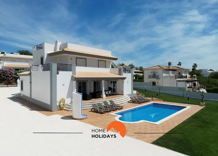 #297 Espacosa Vivenda V5 By Holidays *