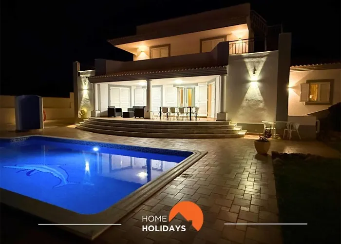 펜션 #297 Espacosa Vivenda V5 By Holidays